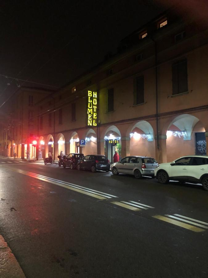 Hotel Blumen Collection By Gsa Hotels Bologna Bagian luar foto