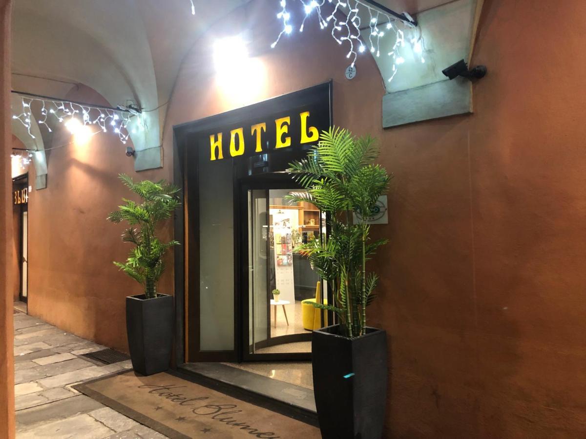 Hotel Blumen Collection By Gsa Hotels Bologna Bagian luar foto